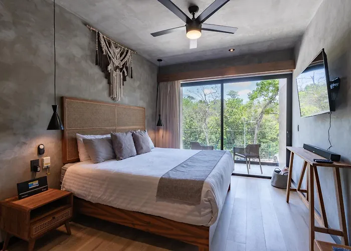 Apartment Location With Rooftop Pool, Gym And Padel Court Tulum