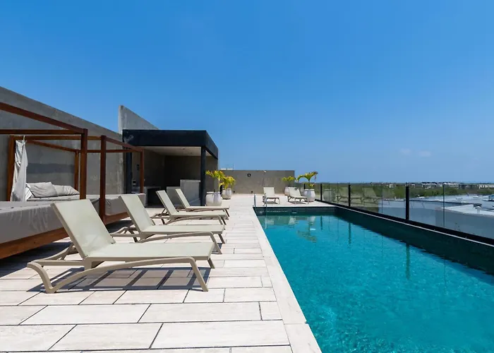 Location With Rooftop Pool, Gym And Padel Court Apartment